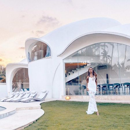The Cloud Beachfront Villa Tabanan Екстериор снимка