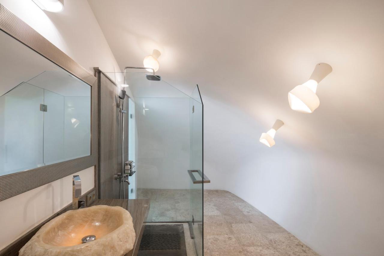 The Cloud Beachfront Villa Tabanan Екстериор снимка
